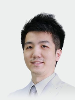 游鎧蔚醫師