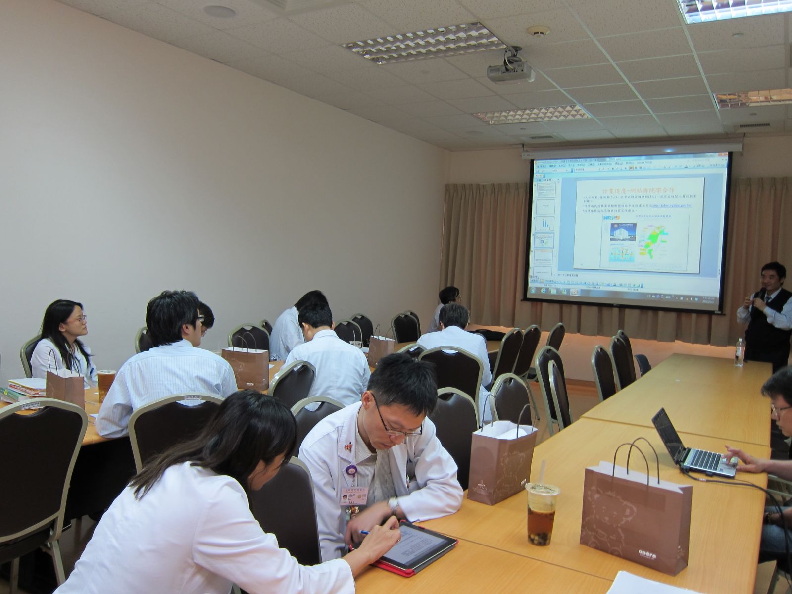 牛道明(Dau-Ming Niu ; DM Niu)在NRPB法布瑞氏症(Fabry disease)舉行會議