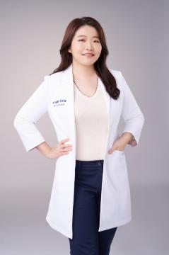 潘奕穎(Yi-Ying Pan)圖